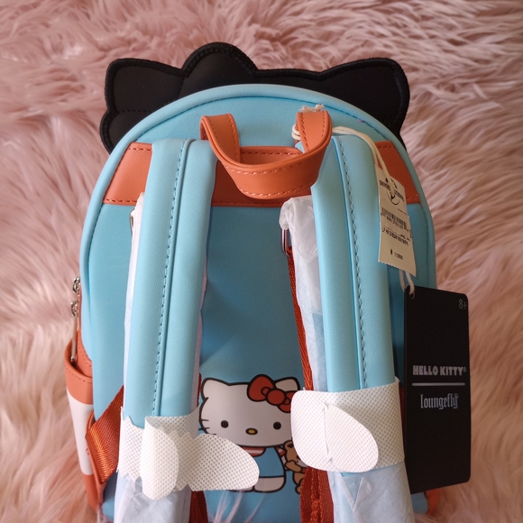 Hello Kitty & Tiny Chum Bear Sherpa Mini Backpack - Picture 5 of 6